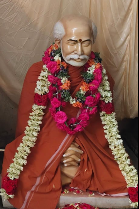Statue associated with Thiru Sivalingam Ayya
