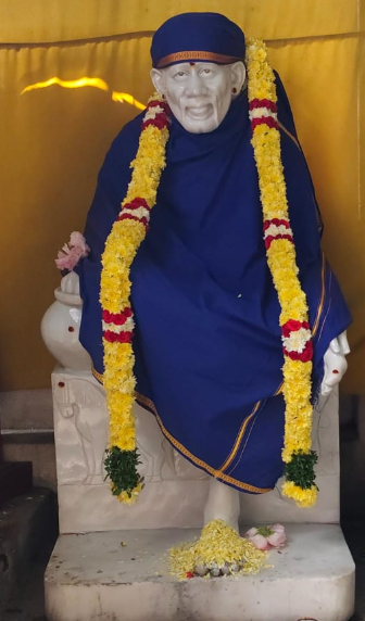 Statue of Sri Lakshmi Kubera Sai Nathar